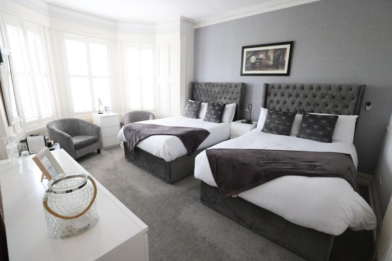Mandalay Hotell Portrush Exteriör bild