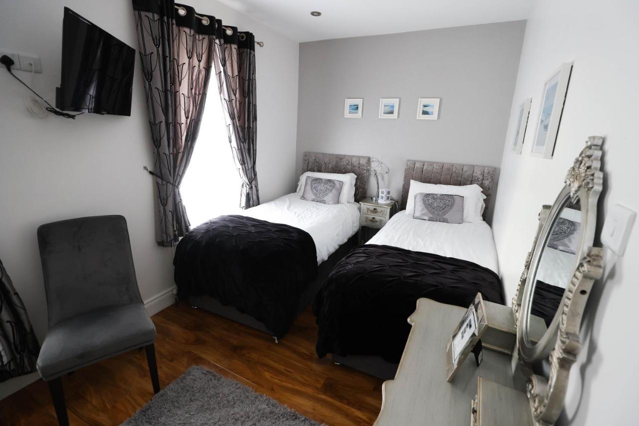 Mandalay Hotell Portrush Exteriör bild