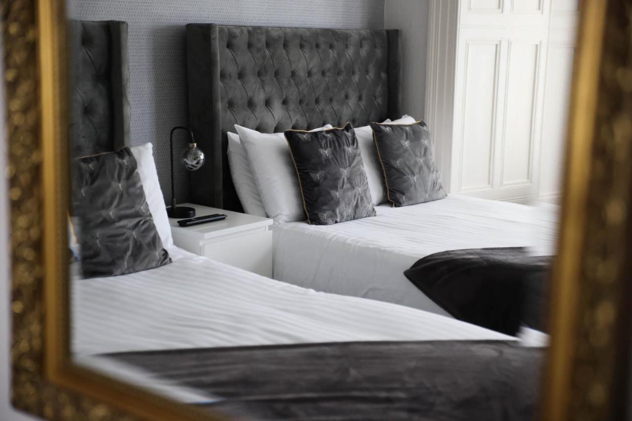 Mandalay Hotell Portrush Exteriör bild