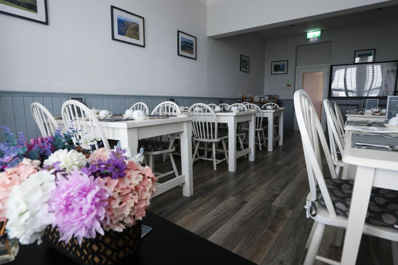 Mandalay Hotell Portrush Exteriör bild