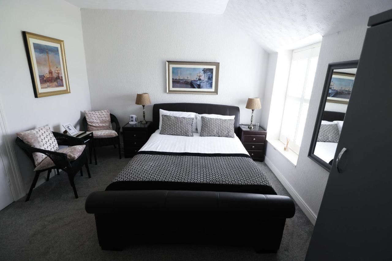 Mandalay Hotell Portrush Exteriör bild