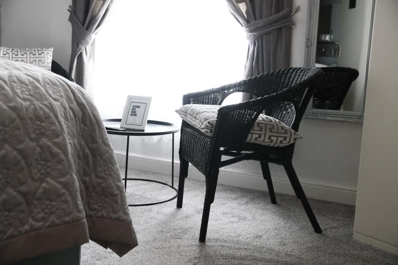 Mandalay Hotell Portrush Exteriör bild